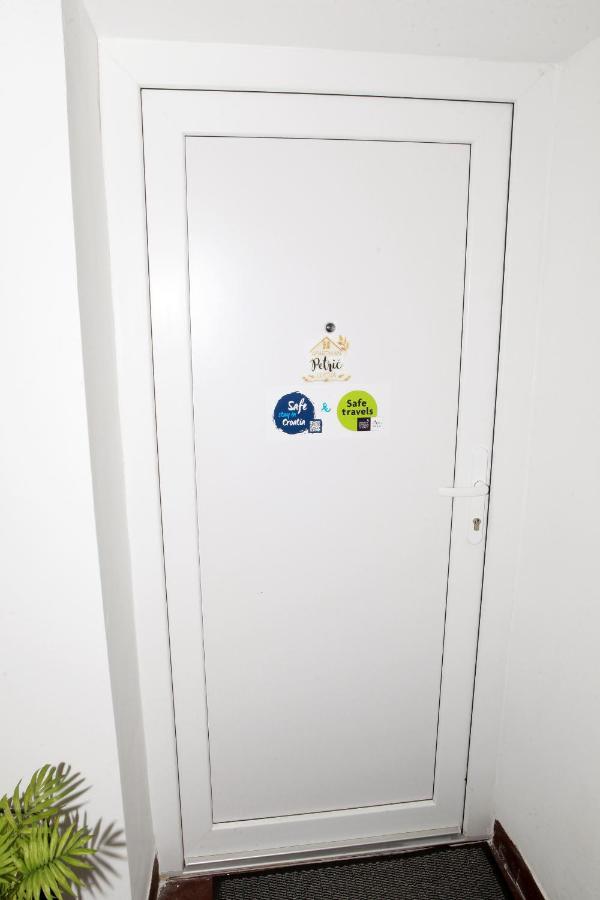 Apartman Lucija Карловац Екстериор снимка