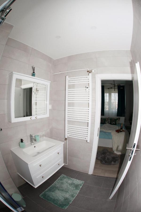 Apartman Lucija Карловац Екстериор снимка