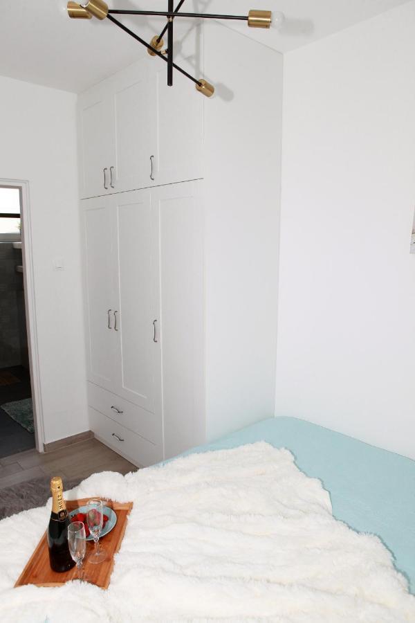 Apartman Lucija Карловац Екстериор снимка