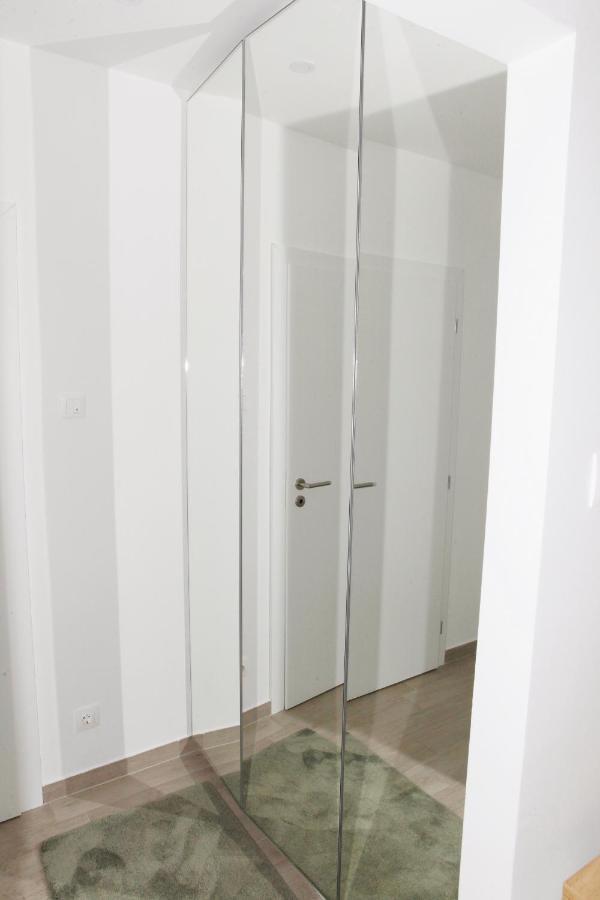 Apartman Lucija Карловац Екстериор снимка