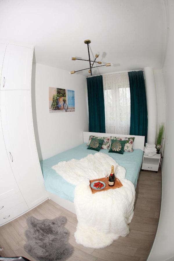 Apartman Lucija Карловац Екстериор снимка