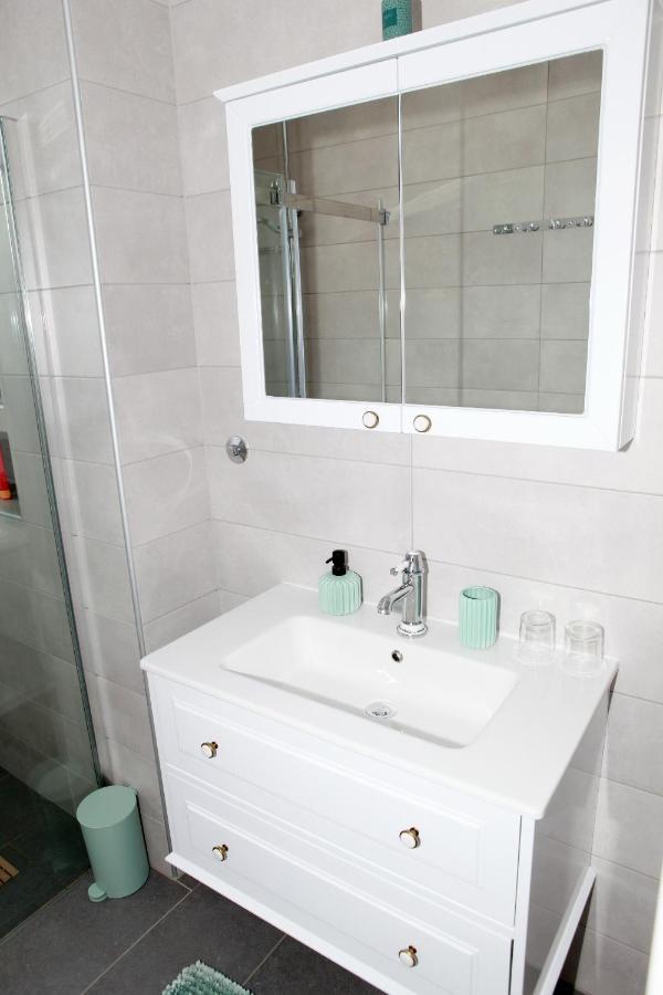 Apartman Lucija Карловац Екстериор снимка