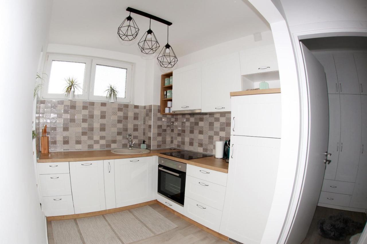 Apartman Lucija Карловац Екстериор снимка